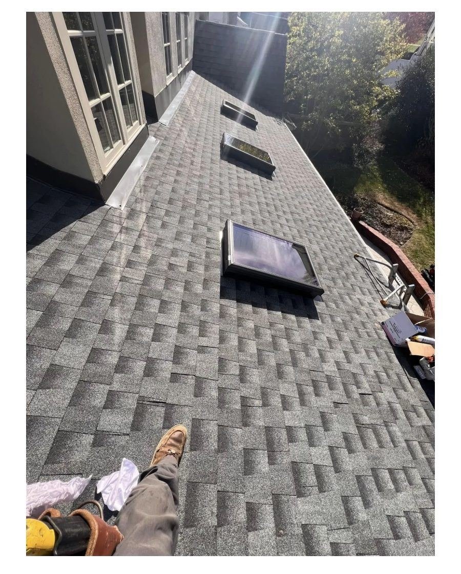 Skylight installation on a Belle Meade roof
